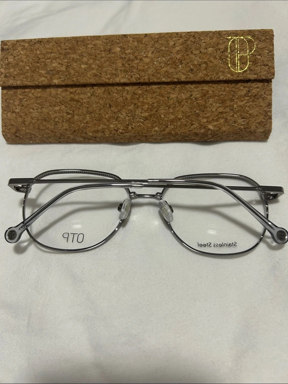 One True Pair Eyeglasses New